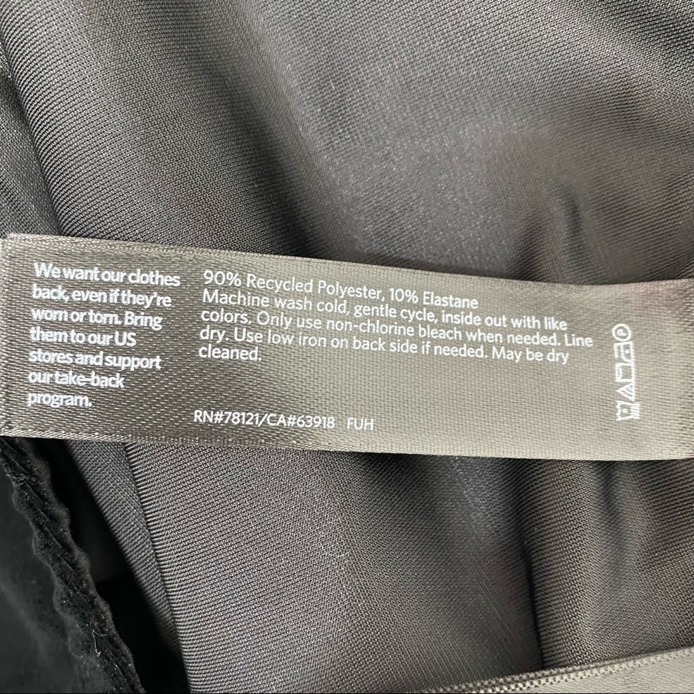 Eileen Fisher Black Velour Black Pull-On Ankle Leggings Recycled Polyester - Picture 9 of 9